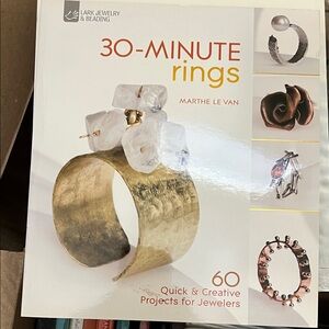 30-Minute Rings by Marthe Le Van - Gold and White Cover